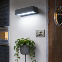 Linear Outdoor Wall Light — Wall-Washing LED Bar, IP65
