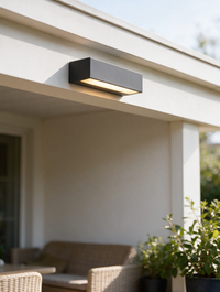 Aegis IP65 outdoor linear wall light — view 3